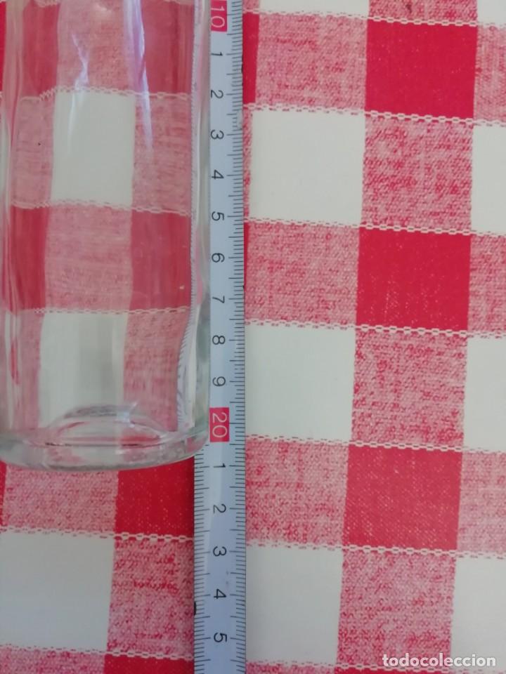 Botellas antiguas: Mini Botella con tap&oacute;n - Foto 1