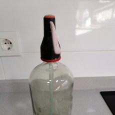 Botellas antiguas: ANTIGUO SIFÓN LA GOLONDRINA CRISTAL GRABADO AL ACIDO. Lote 163771886
