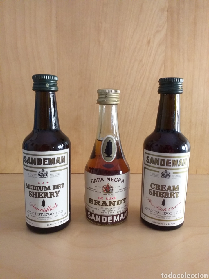 Botellas antiguas: Botellines Sandeman - Foto 1