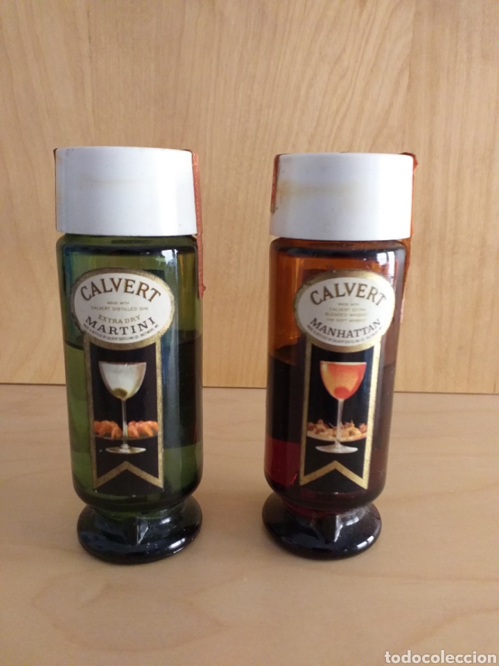 Botellas antiguas: Botellines Calvert - Foto 1