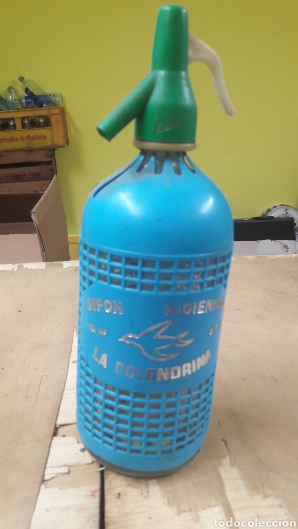 Antique bottles: Sarria Sifón La golondrina