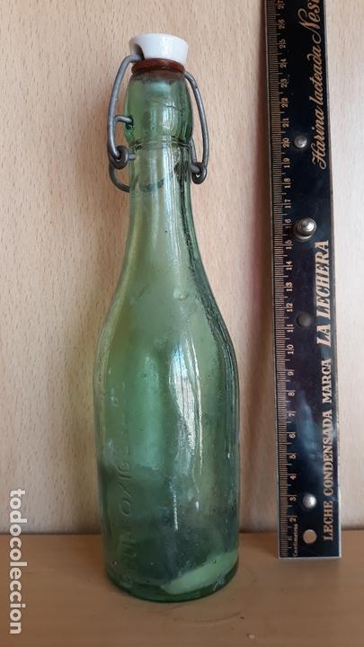 Botellas antiguas: BOTELLA AGUA OXIGENADA FORET - Foto 1