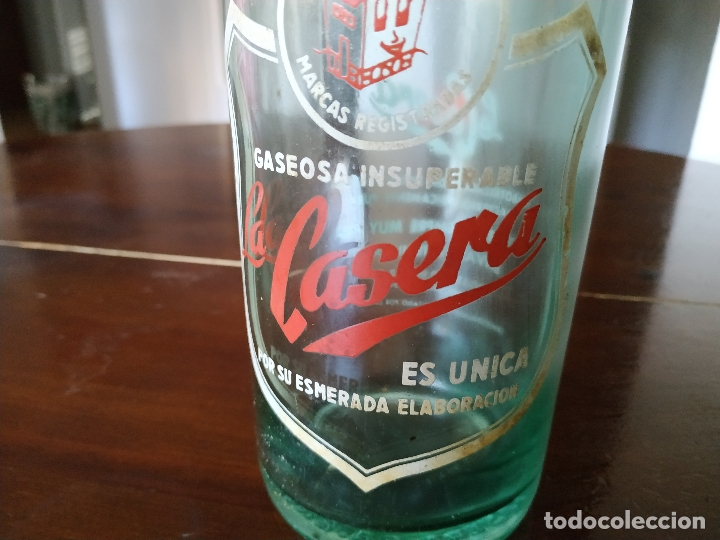 Botellas antiguas: BOTELLA DE GASEOSA LA CASERA ( 1 LITRO ) - Foto 3