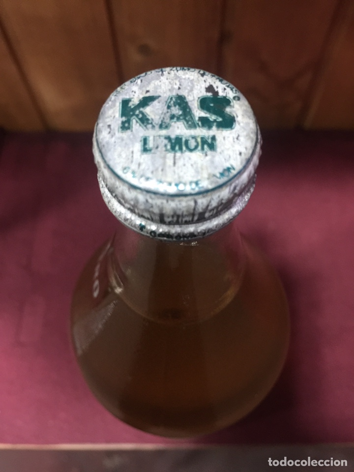 Botellas antiguas: Botella de kas limon - Foto 3