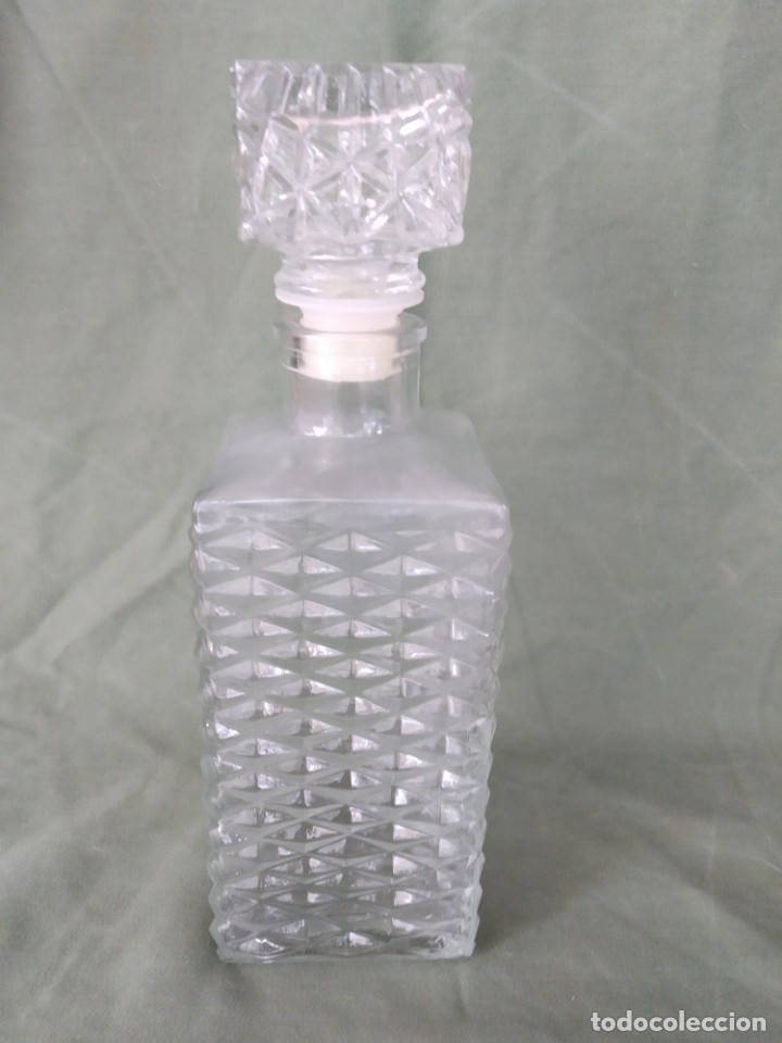 Botellas antiguas: BOTELLA DE CRISTAL TALLADO - Foto 3