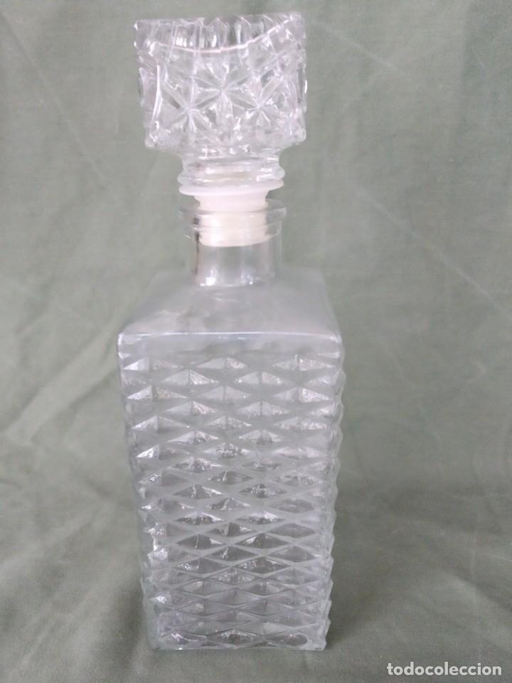 Botellas antiguas: BOTELLA DE CRISTAL TALLADO - Foto 4