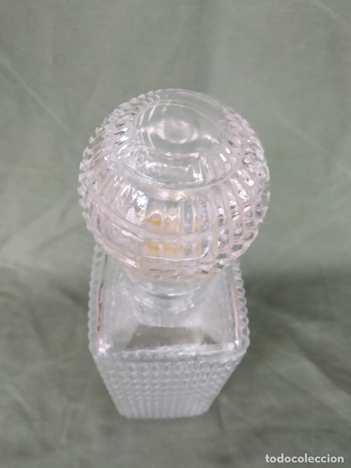 Botellas antiguas: BOTELLA DE CRISTAL TALLADA - Foto 5