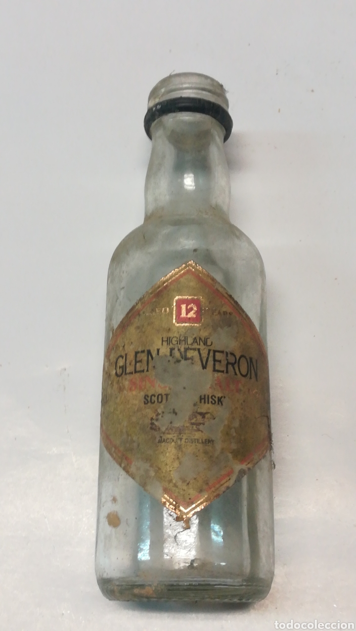 Botellas antiguas: Peque&ntilde;a botella whisky - Foto 1