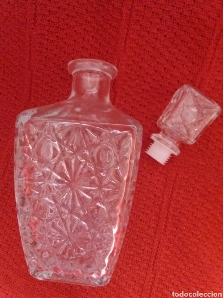 Botellas antiguas: LICORERA CRISTAL BLANCO TALLADO - Foto 2