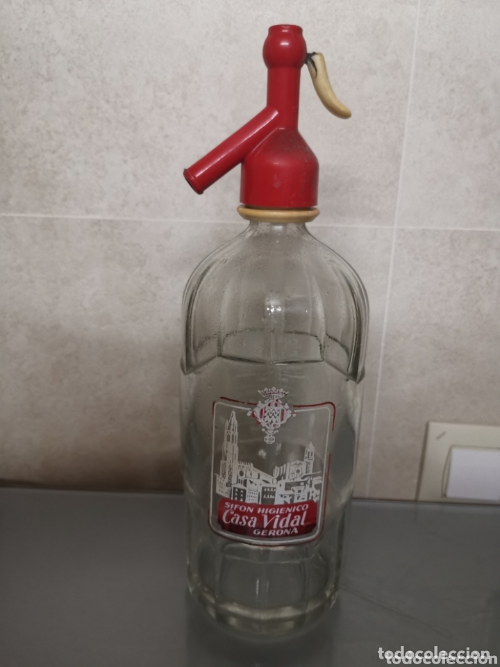 Botellas antiguas: BOTELLA SIF&Oacute;N CASA VIDAL GERONA - Foto 1