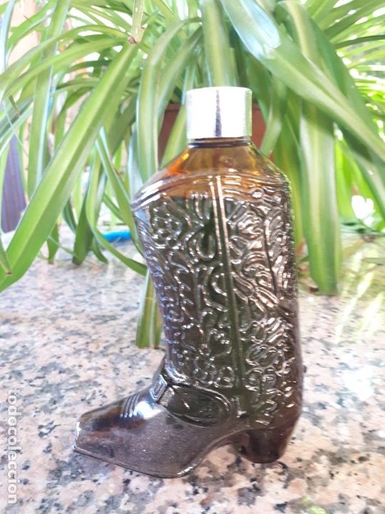 Botellas antiguas: antigua botella de avon - Foto 1