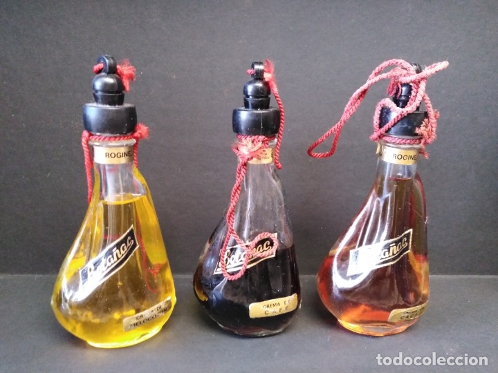 Botellas antiguas: Lote botellas bota&ntilde;ac - Foto 1