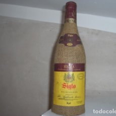 Botellas antiguas: BOTELLA VINO RIOJA. AGE SIGLO SACO RESERVA 1976.. Lote 178945602