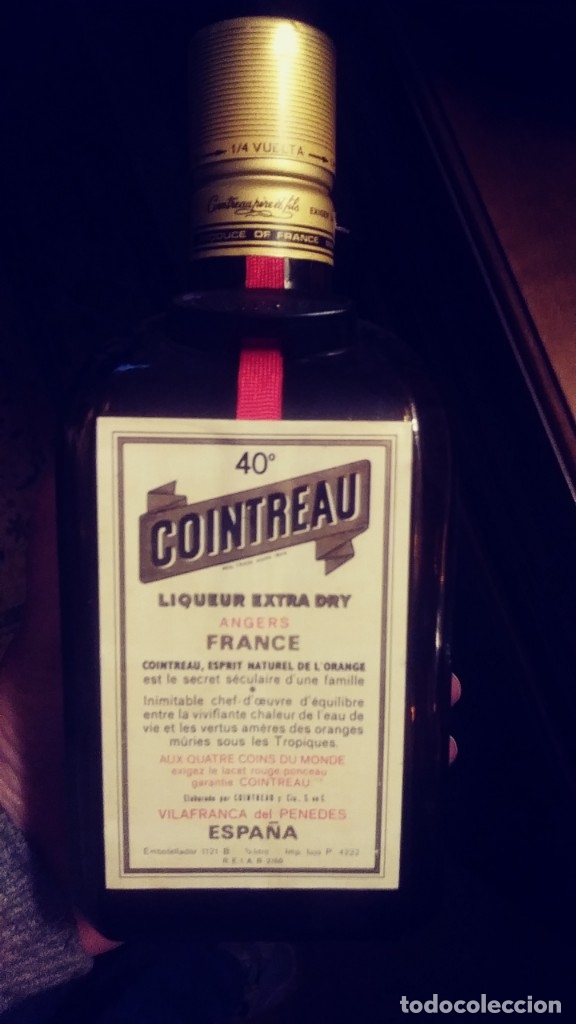 Botellas antiguas: botella de Cointreau 500 cl - Foto 2