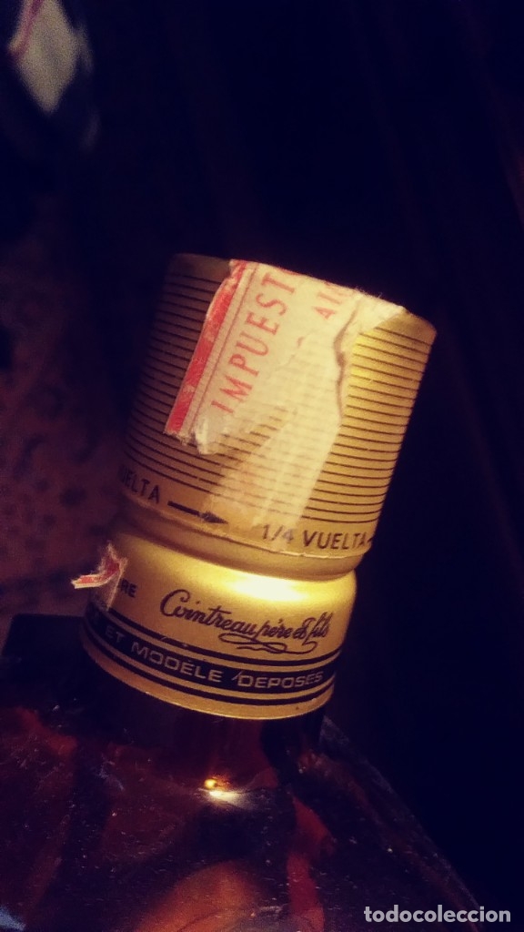 Botellas antiguas: botella de Cointreau 500 cl - Foto 5