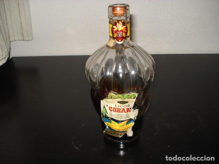 Botellas antiguas: BOTELLA LICOR COBAN - Foto 1