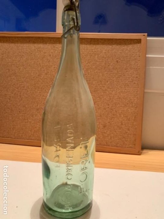 Botellas antiguas: Botella de agua oxigenada Foret grande - Foto 1