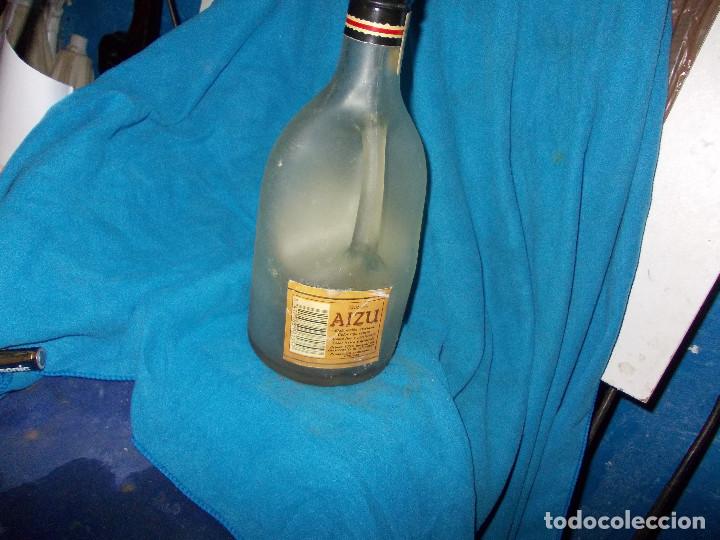 Botellas antiguas: botella aizu - Foto 2