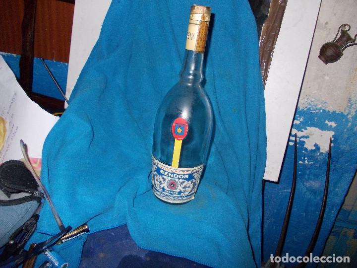 Botellas antiguas: botella antiguao bendor - Foto 1
