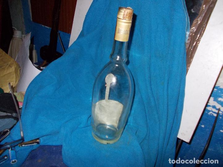 Botellas antiguas: botella antiguao bendor - Foto 2