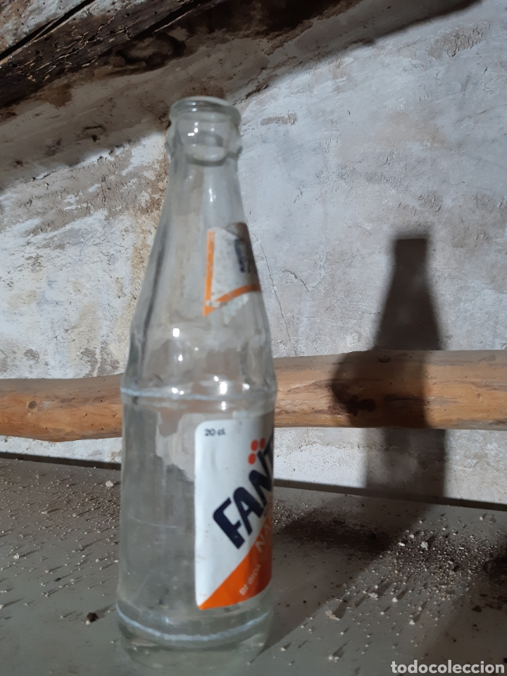 Botellas antiguas: Botella de fanta naranja - Foto 2