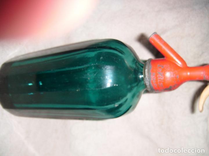 Botellas antiguas: Sifon de cristal verde oscuro marca E. Barranca - Foto 2