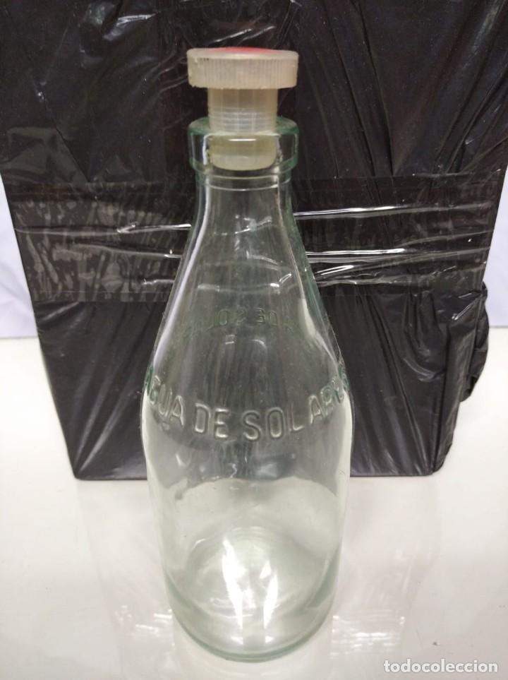 Botellas antiguas: Botella cristal de agua de solares. 21cm altura. - Foto 6 - 191426231