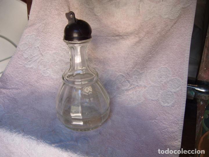Botellas antiguas: Botella de cristal de agua de cafe - Foto 1