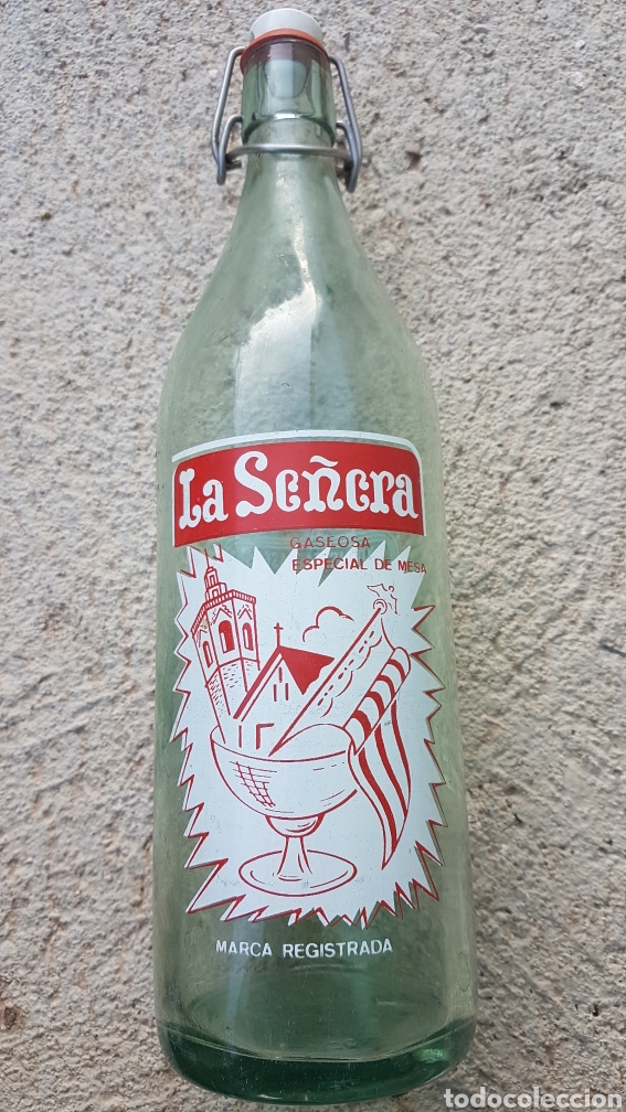 Botellas antiguas: Gaseosa la se&ntilde;era - Foto 1
