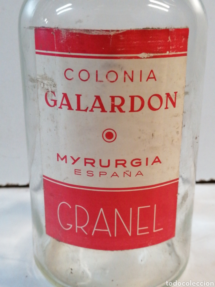 Botellas antiguas: Botella de Colonia Galard&oacute;n - Foto 2
