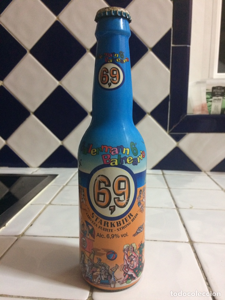 Botellas antiguas: Botella de cerveza 6,9 starkbier - Foto 1