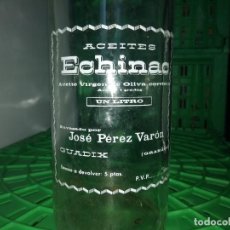 Botellas antiguas: ANTIGUA BOTELLA DE ECHINAC GUADIX GRANADA ACEITE DE OLIVA VIRGEN JOSE PEREZ VARON 1 LITRO. Lote 387885889
