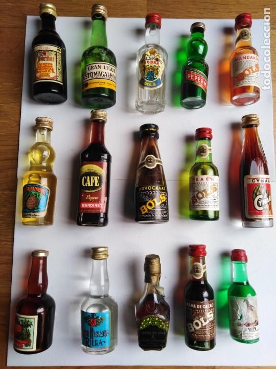 Botellas antiguas: Lote 15 botellas miniatura variadas - Foto 1