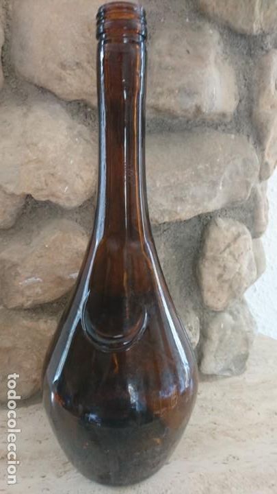 Botellas antiguas: Botella antigua Ferroquina - Foto 4