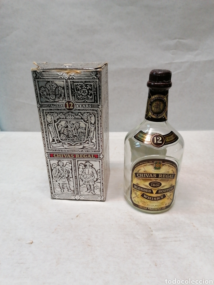 Botellas antiguas: Botella Chivas Regal 12 - Foto 1
