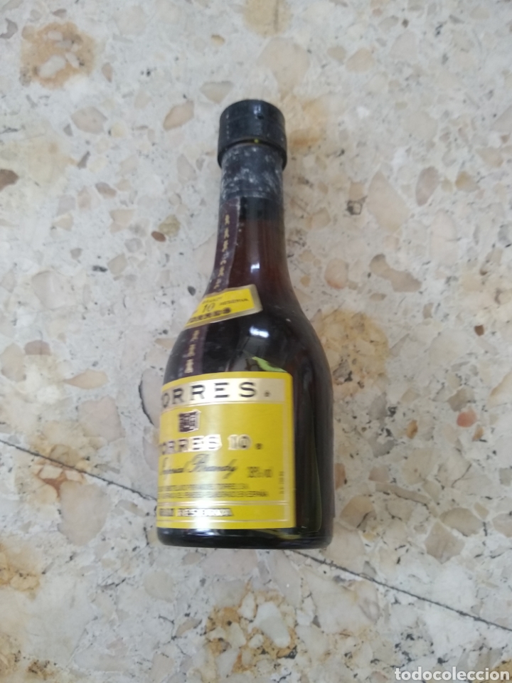 Botellas antiguas: Botellin Torres 10 - Foto 1