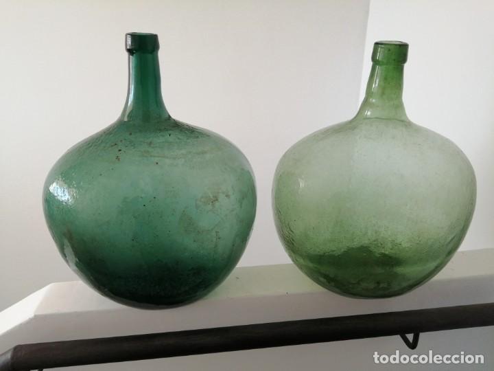 Botellas antiguas: Garrafas DAMAJUANA a grandes año 1900 de 16 litros arroba vino agua aceite oliva color verde antigua - Foto 1 - 203107265