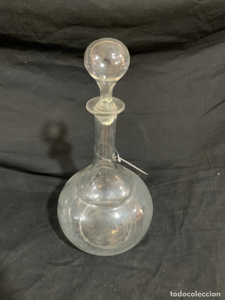 Botellas antiguas: - BOTELLA DE LICOR EN CRISTAL - Foto 1