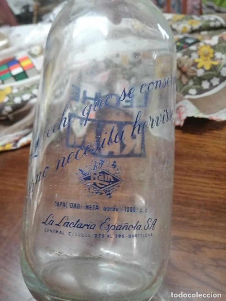 Botellas antiguas: BOTELLA LECHE RAM - Foto 4