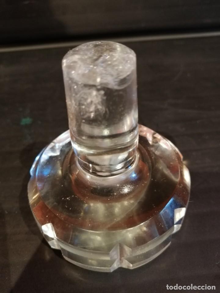 Botellas antiguas: BOTELLA VAC&Iacute;A DE BRANDY HONORABLE - Foto 9