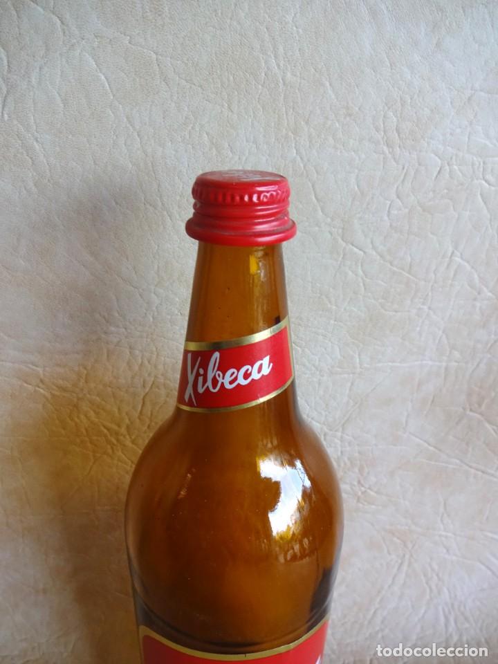 Botellas antiguas: botella de xibeca estrella damm 1 litro - Foto 4