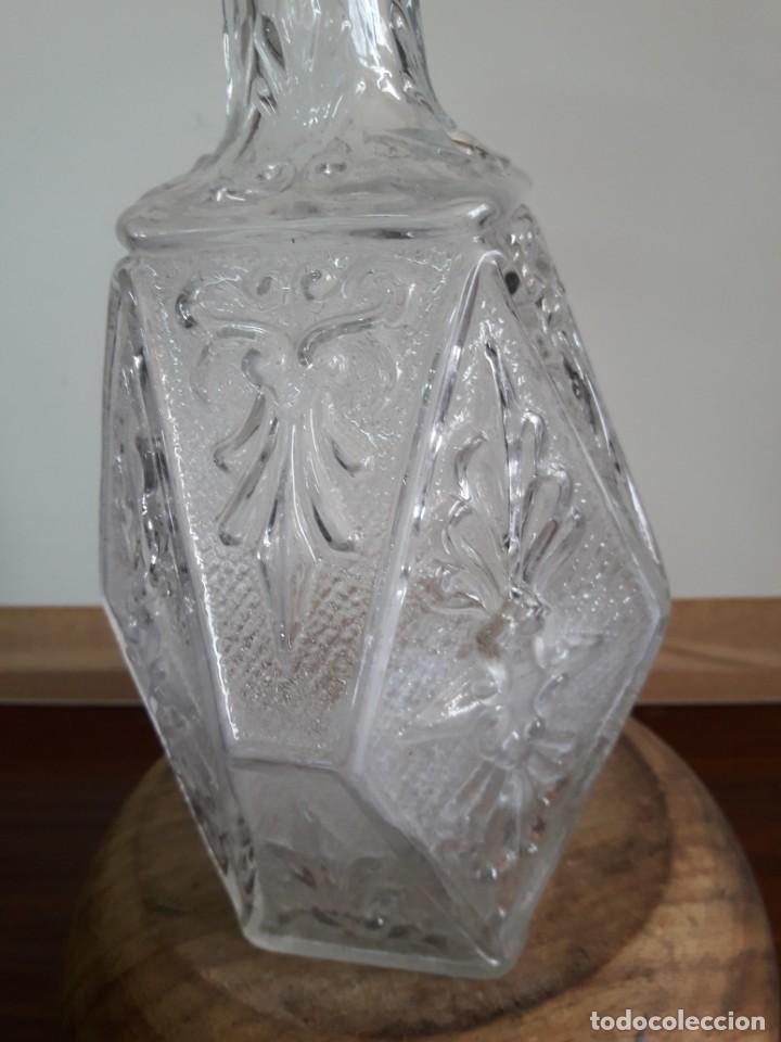 Botellas antiguas: Botella de cristal - Foto 2