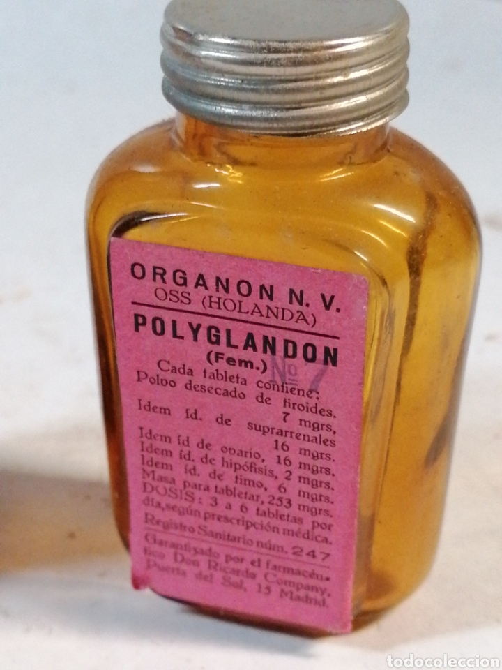 Botellas antiguas: Botella y caja Polyglandon - Foto 2