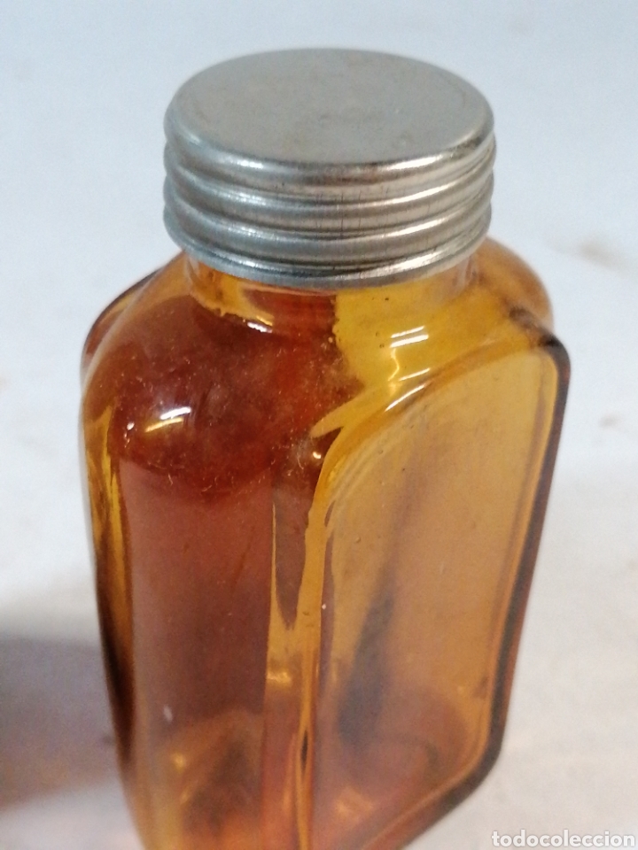Botellas antiguas: Botella y caja Polyglandon - Foto 3