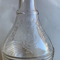Botellas antiguas: ANTIGUA BOTELLA CON RELIEVES , LICOR CARMELITANO .