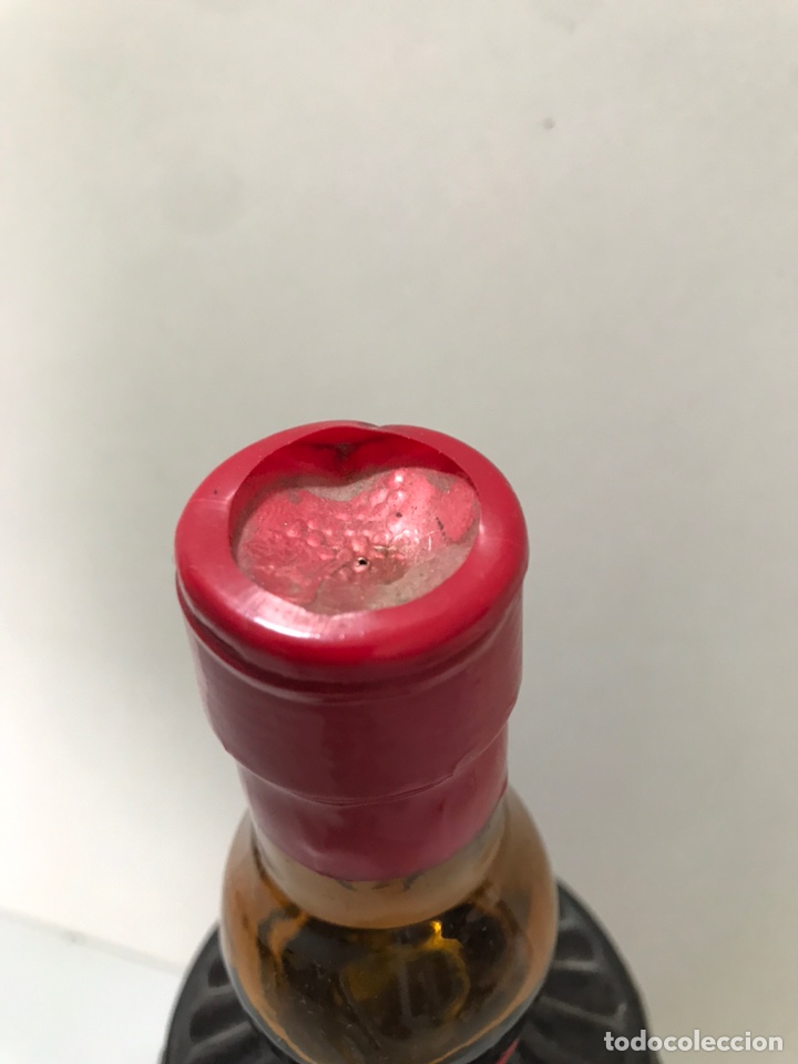 Botellas antiguas: ANTIGUA BOTELLA DE LICOR - Foto 3