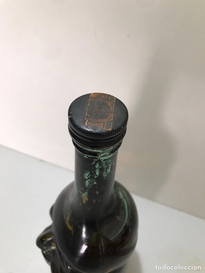 Botellas antiguas: ANTIGUA BOTELLA DE LICOR CON ROSTRO - Foto 2