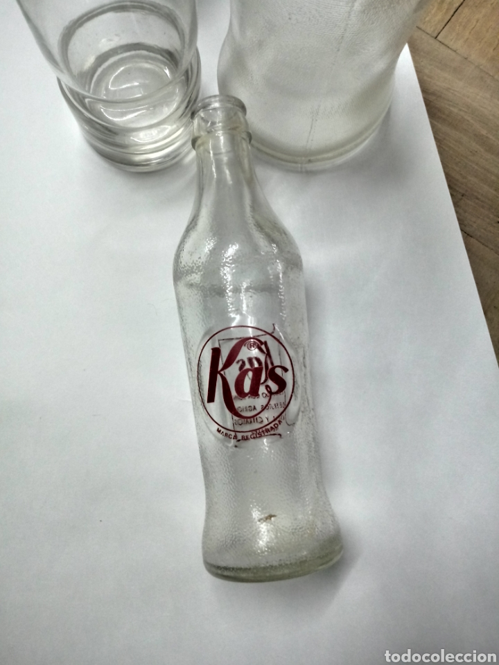 Botellas antiguas: Botellas y vaso de kas - Foto 4