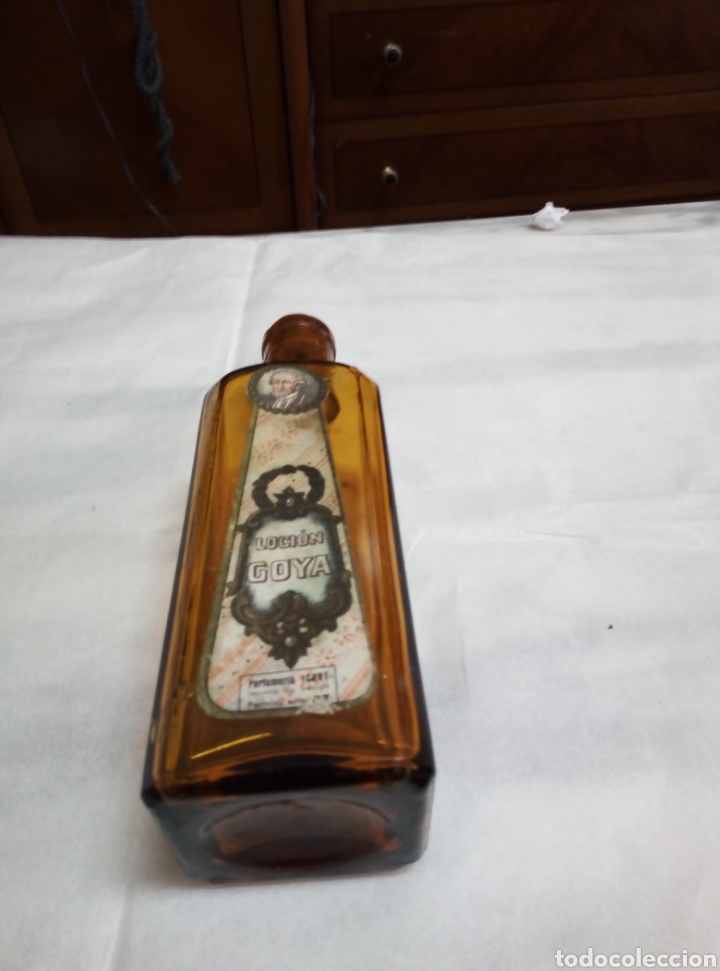 Botellas antiguas: Muy antiguo frasco de loción Goya - Foto 3 - 219825820