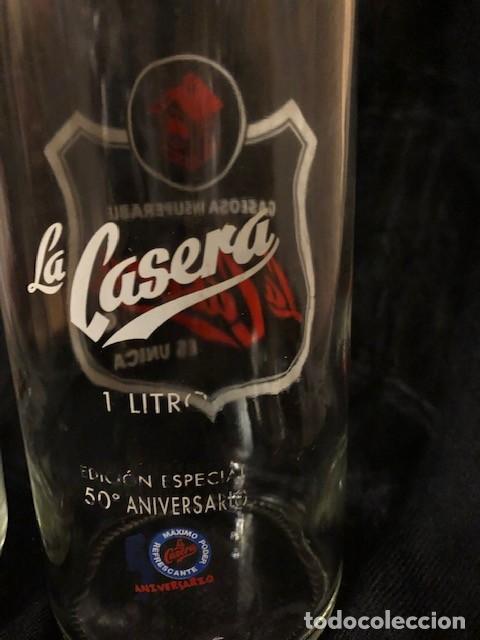 Botellas antiguas: Dos botellas de gaseosa - Foto 3